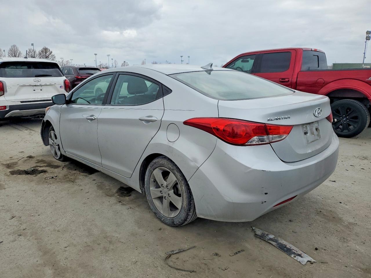 2013 HYUNDAI ELANTRA GLS photo 4