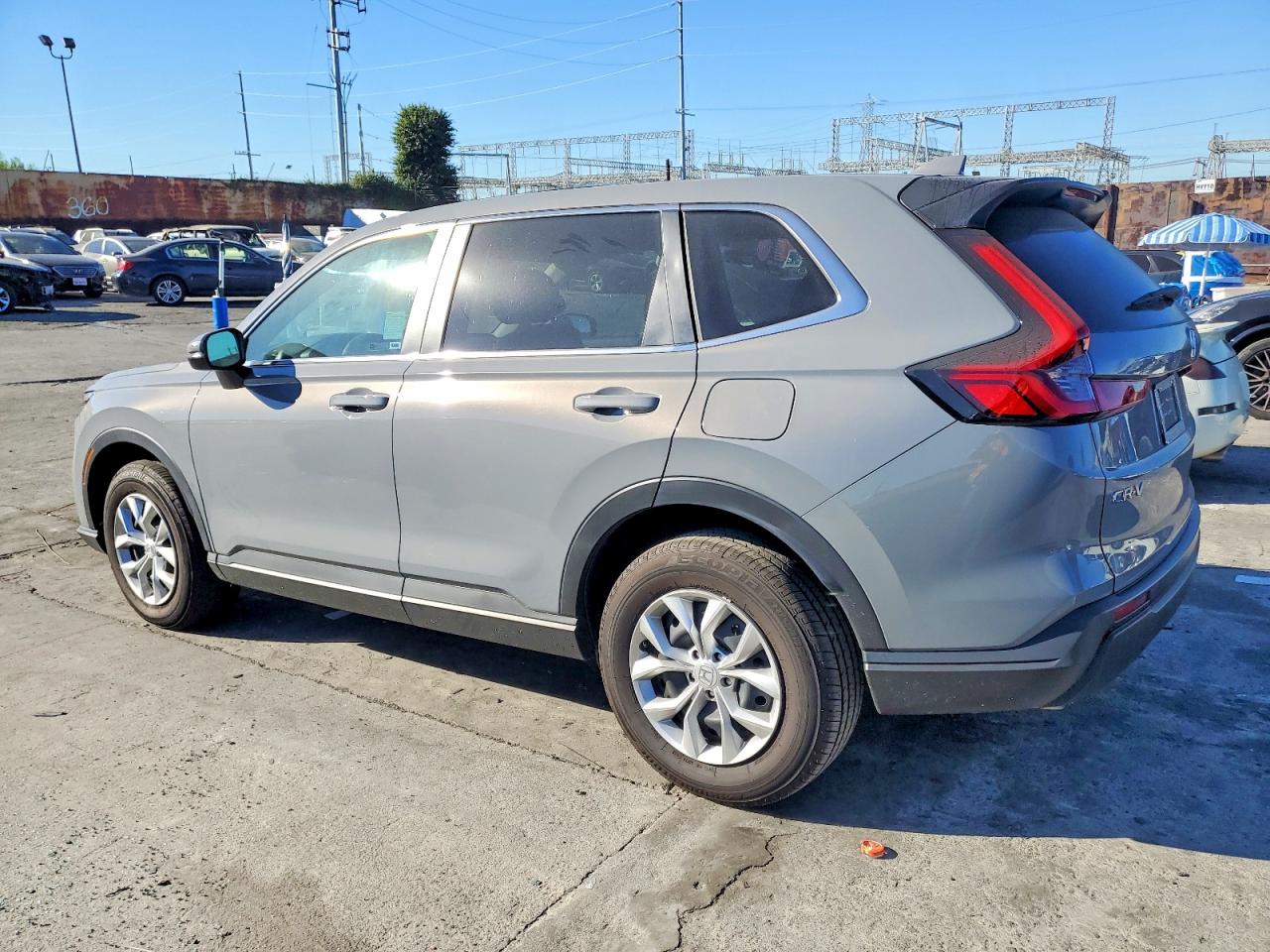 2025 HONDA CR-V LX photo 4