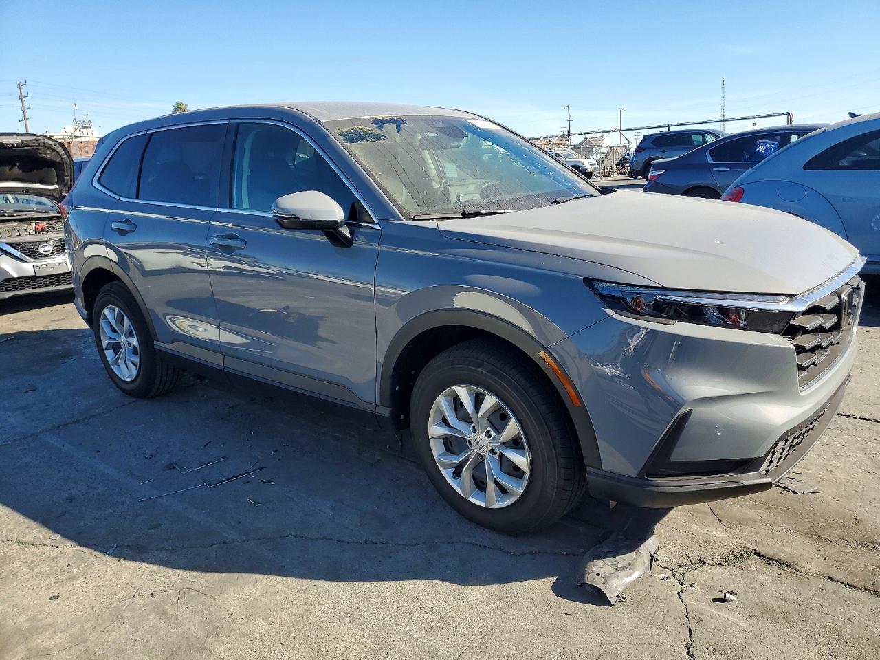 2025 HONDA CR-V LX photo 10