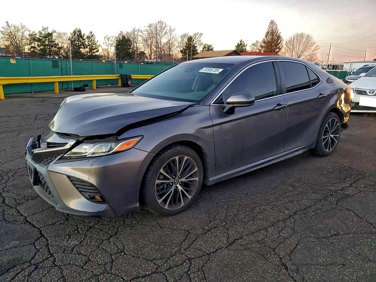 2018 TOYOTA CAMRY