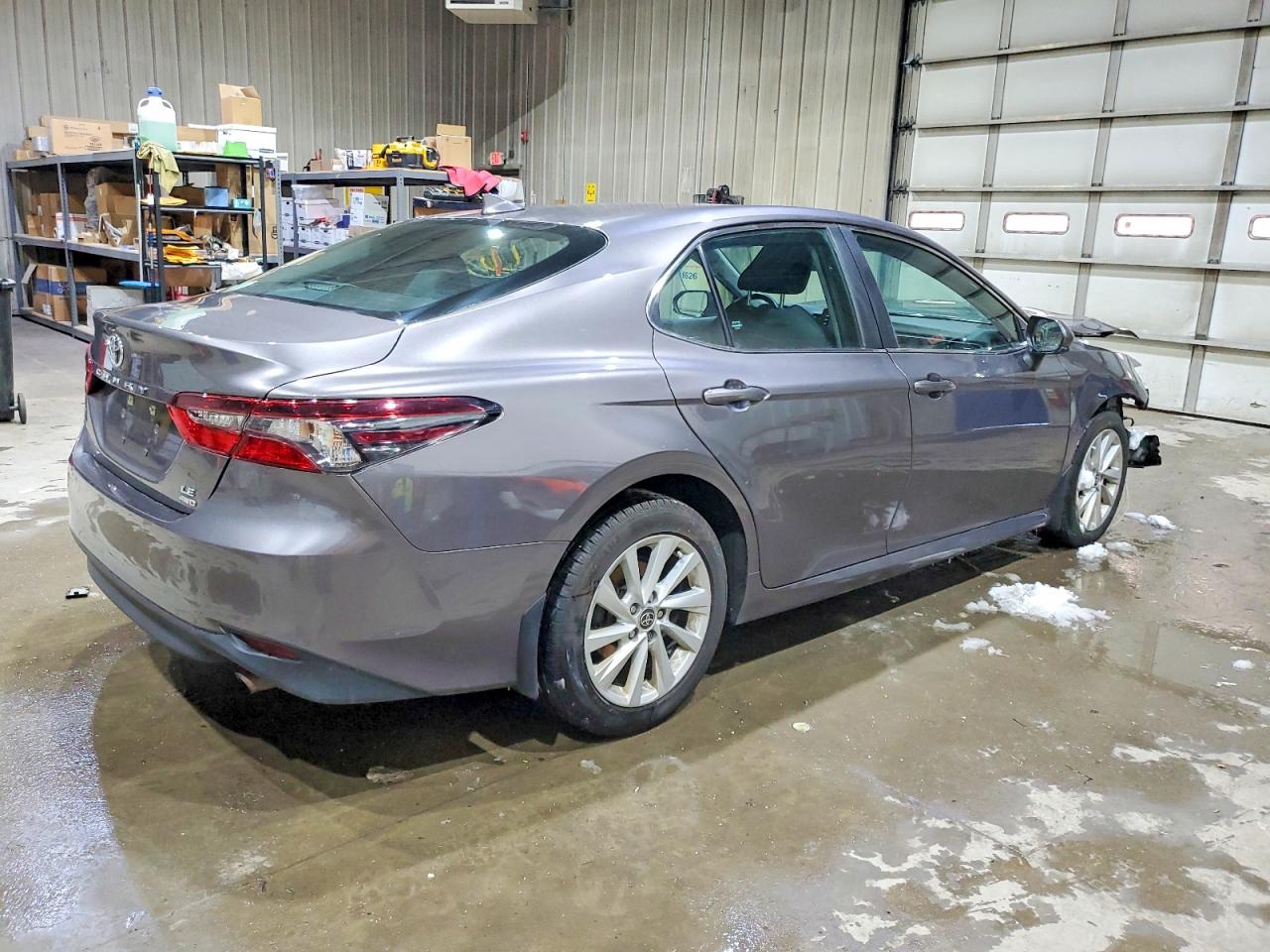 2023 TOYOTA CAMRY LE photo 7