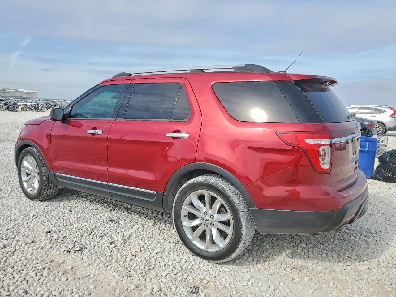 2015 FORD EXPLORER LIMITED photo 2