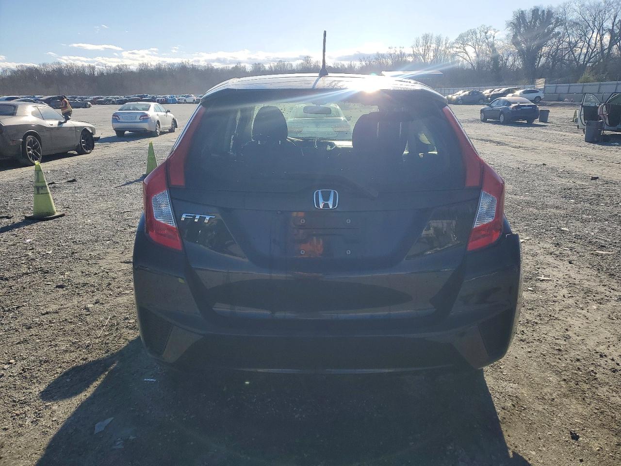 2016 HONDA FIT LX photo 11