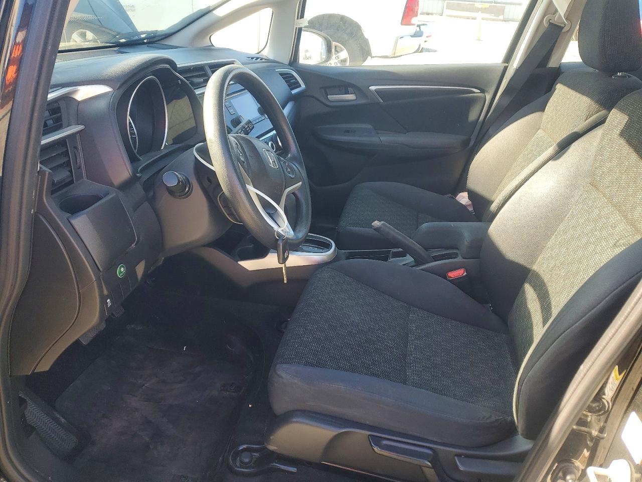 2016 HONDA FIT LX photo 13