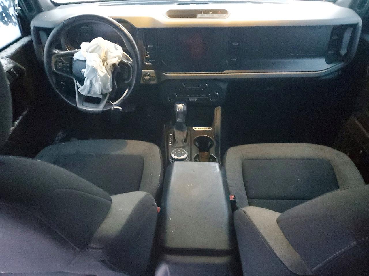 2021 FORD BRONCO BASE photo 15