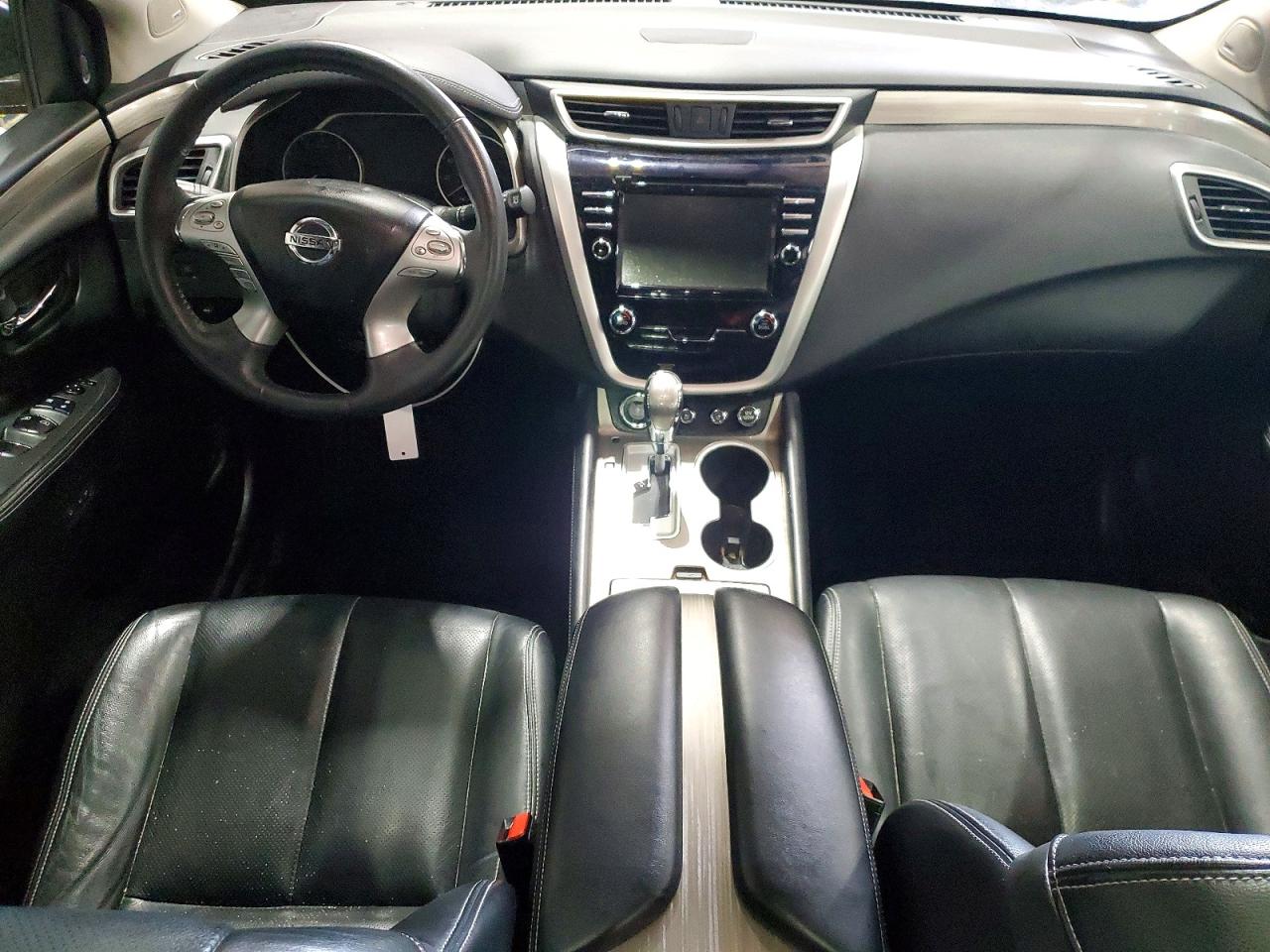 2017 NISSAN MURANO S photo 8
