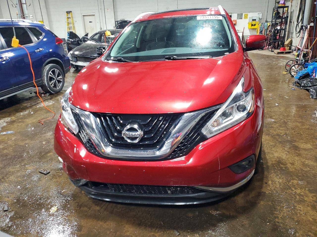 2017 NISSAN MURANO S photo 5