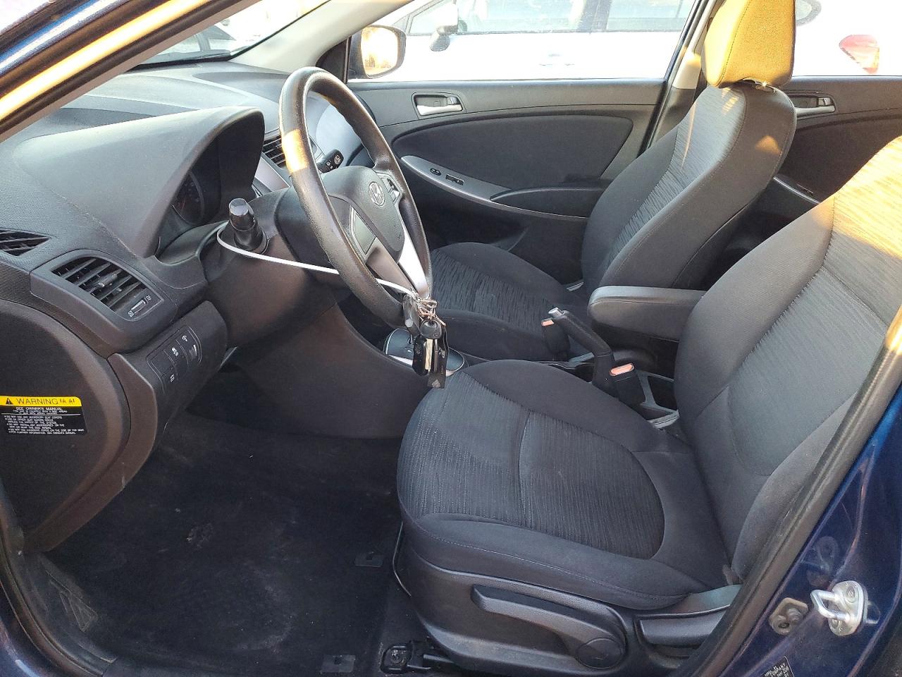 2017 HYUNDAI ACCENT SE photo 7