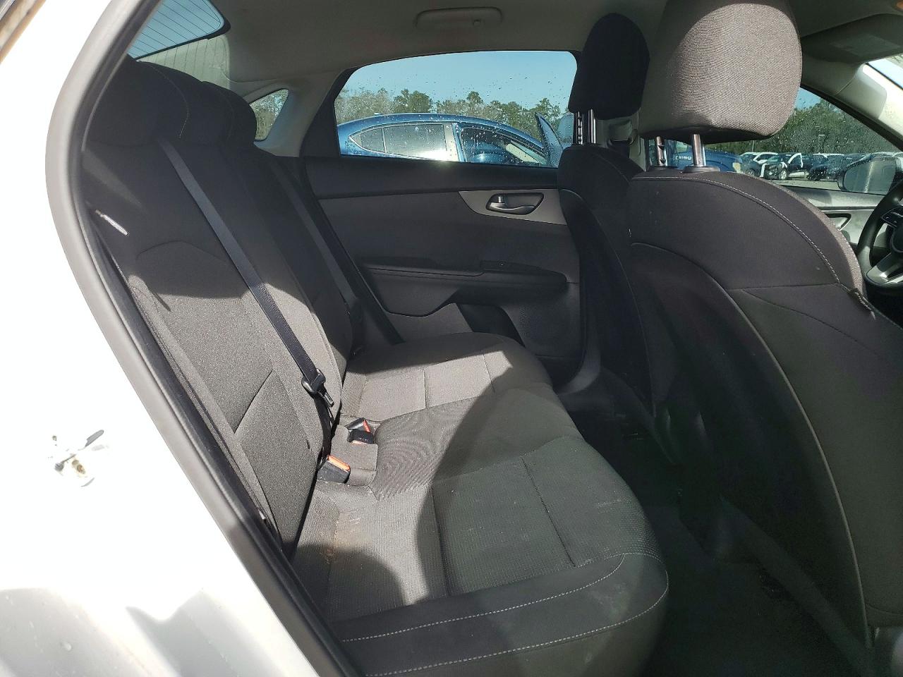 2019 KIA FORTE LXS photo 19