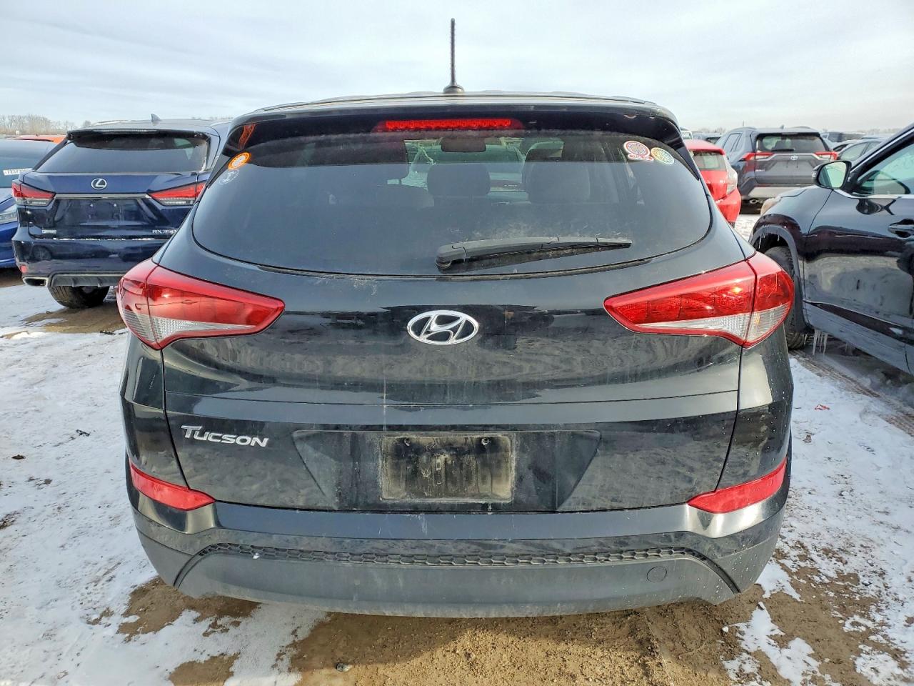 2017 HYUNDAI TUCSON SE photo 11
