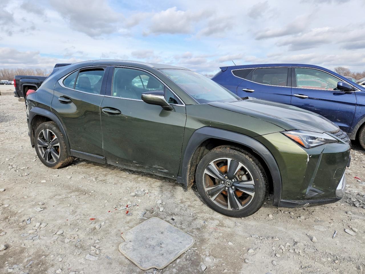 2022 LEXUS UX 200 BASE photo 7