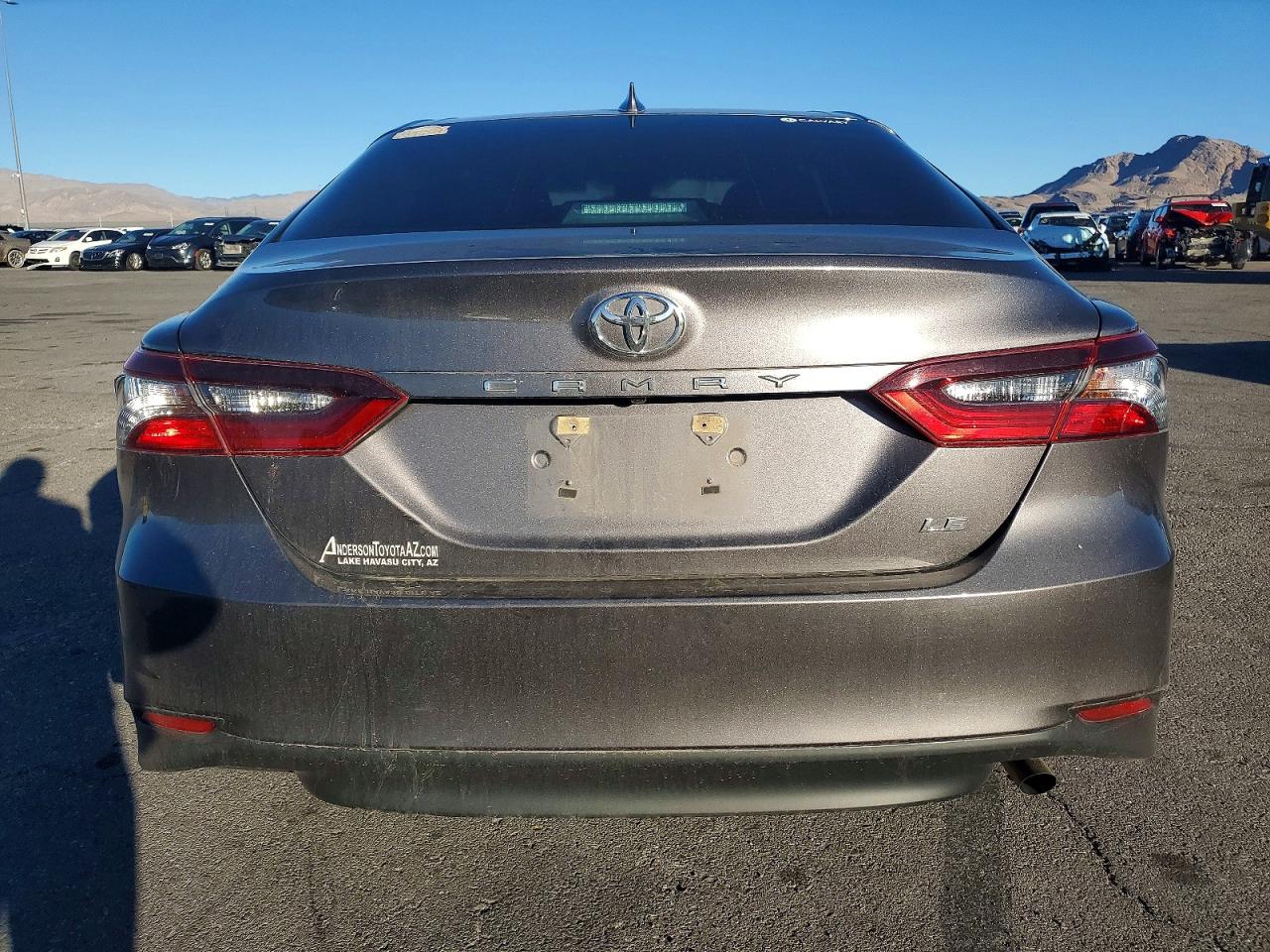 2021 TOYOTA CAMRY LE photo 6