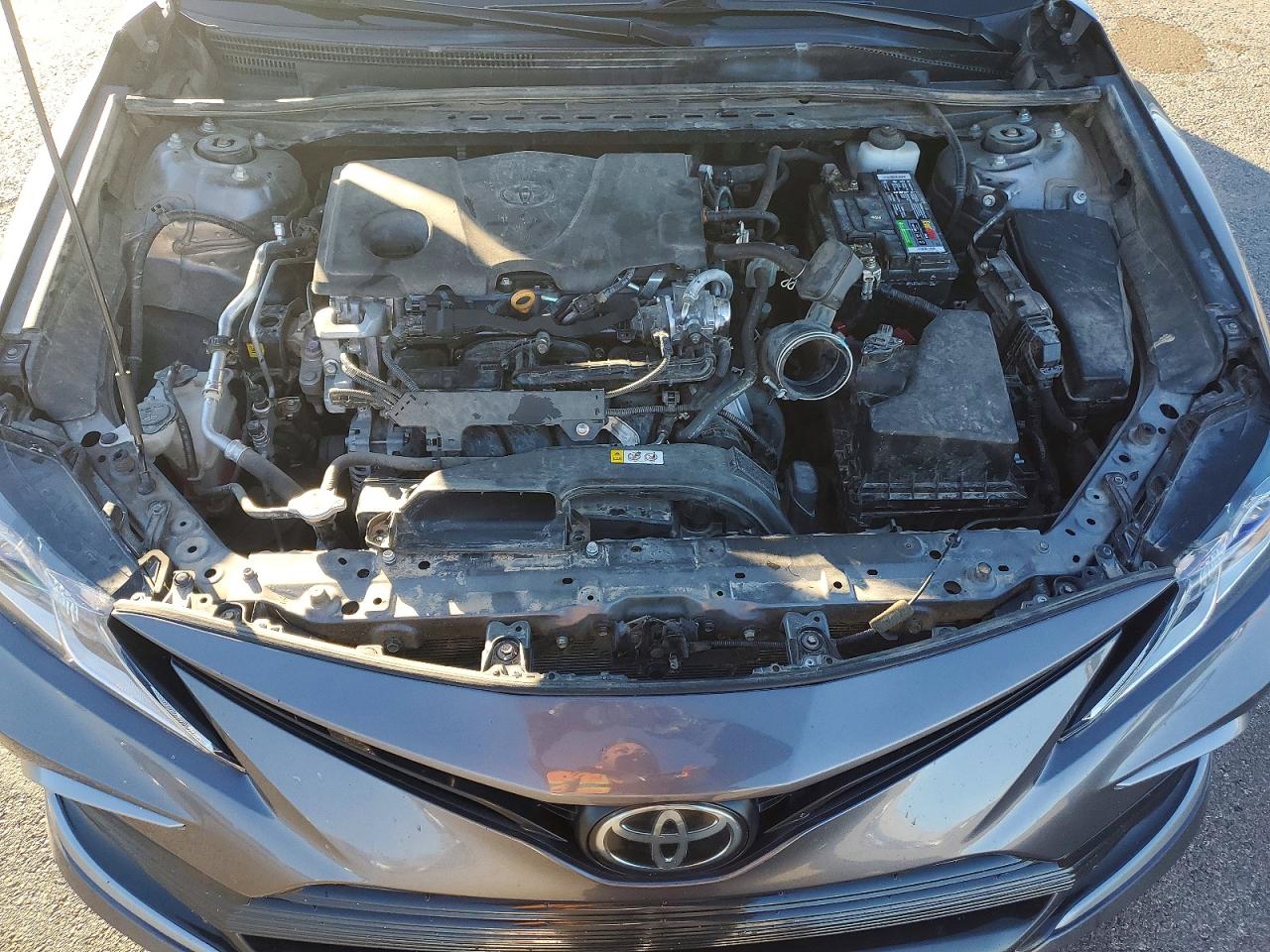 2021 TOYOTA CAMRY LE photo 11