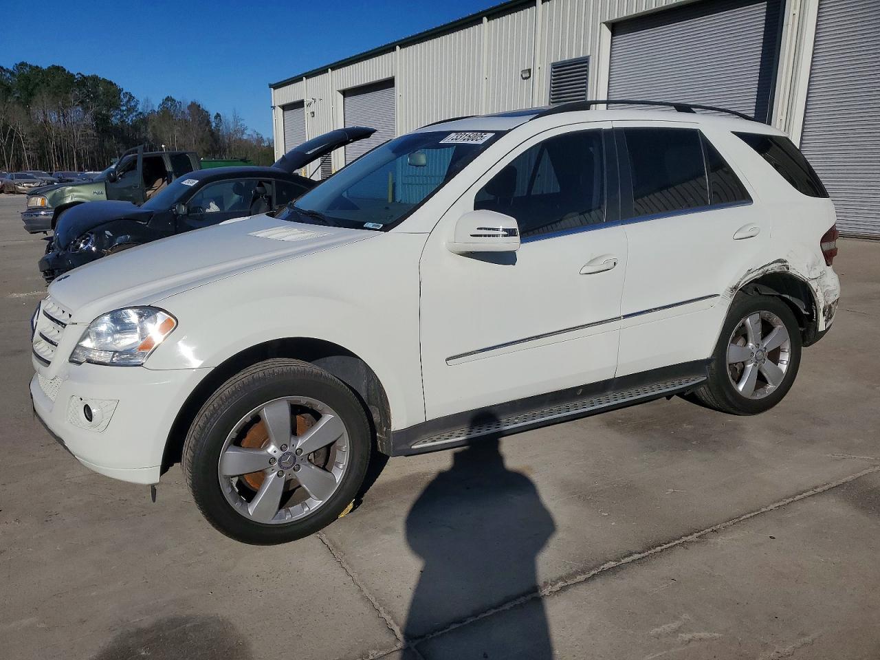 2011 MERCEDES-BENZ ML