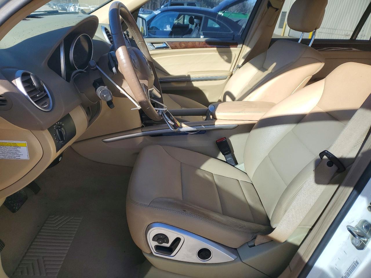 2011 MERCEDES-BENZ ML 350 photo 13