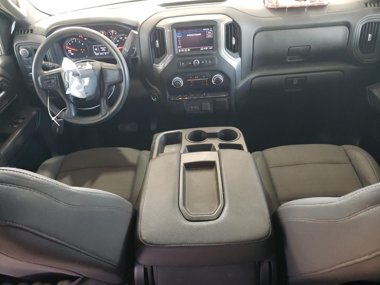 2024 CHEVROLET SILVERADO K1500 CUSTOM photo 15
