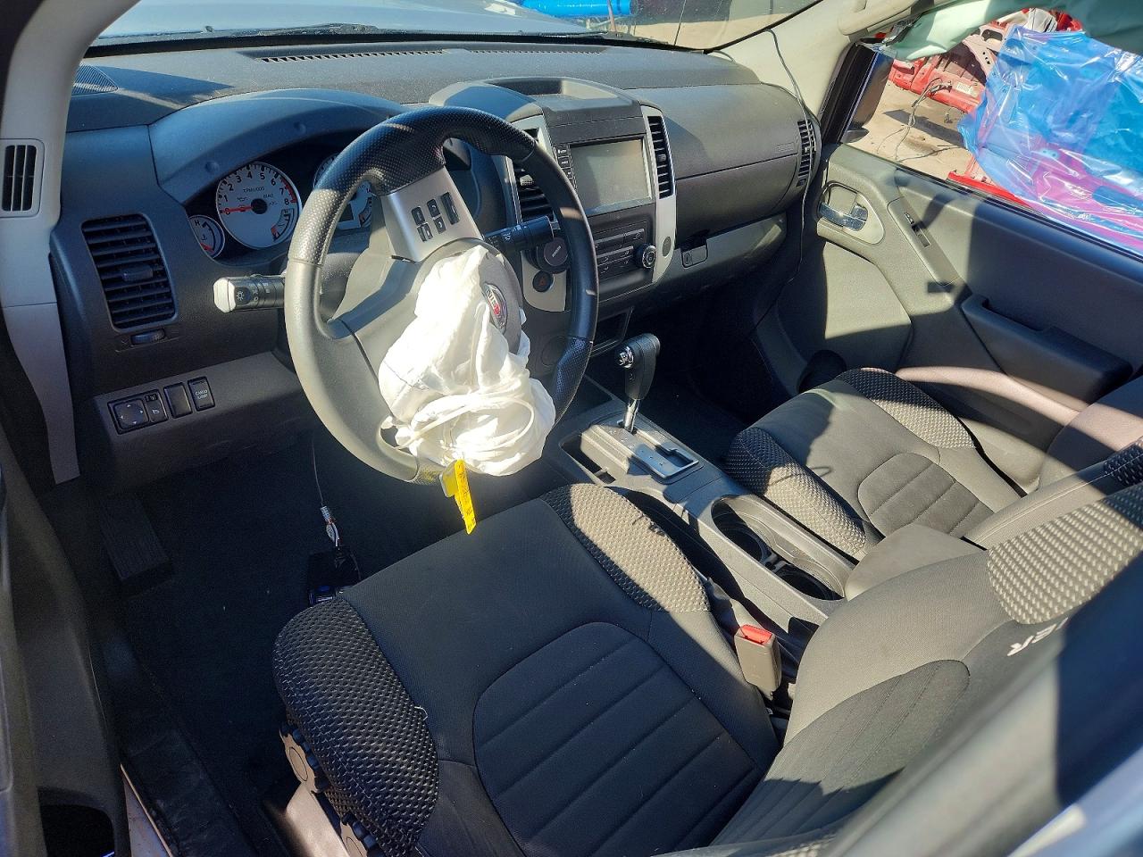 2019 NISSAN FRONTIER DESERT RUNNER photo 22
