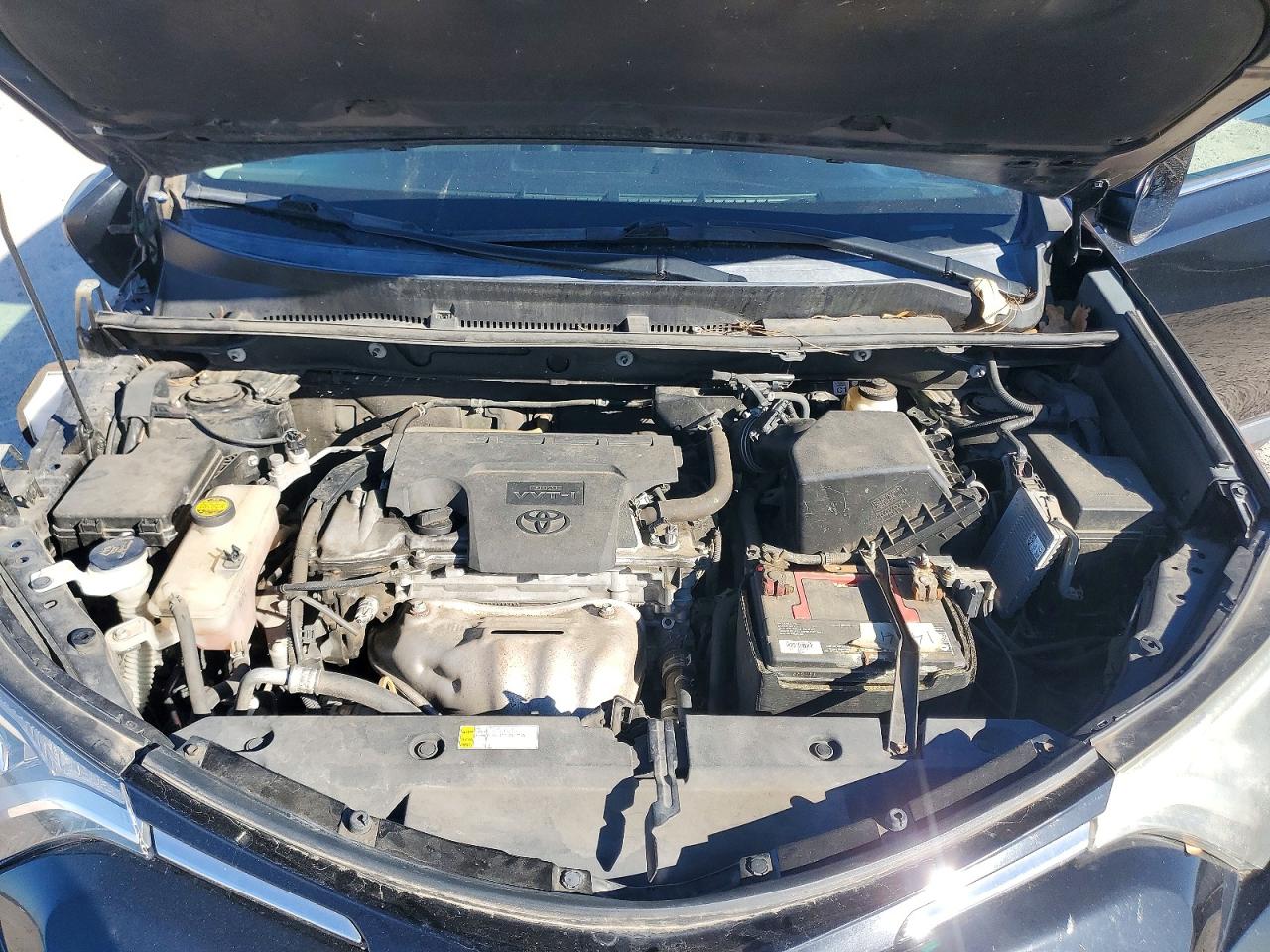 2018 TOYOTA RAV4 LE photo 23