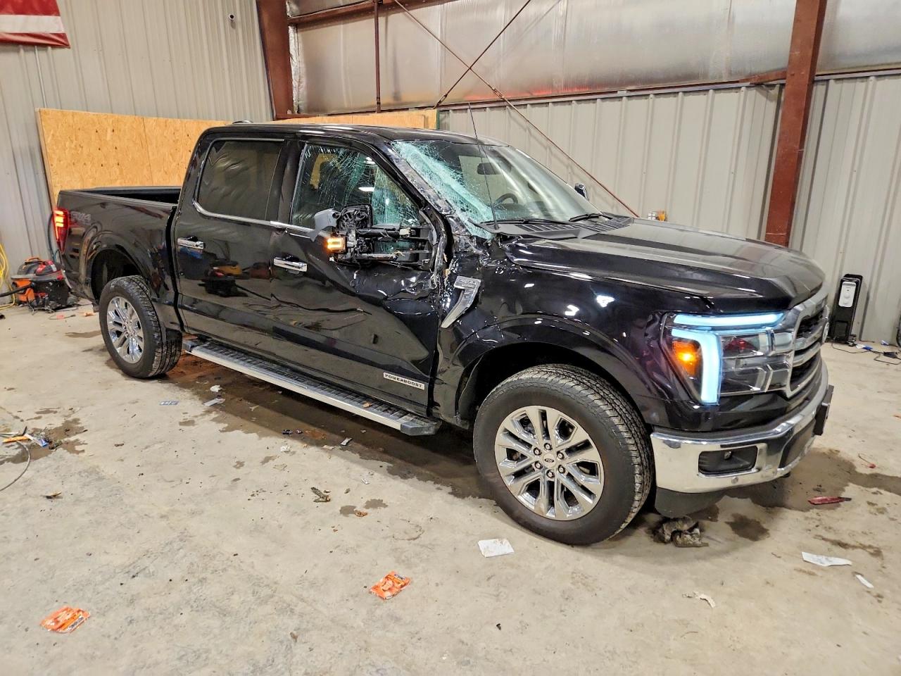 2025 FORD F150 LARIAT photo 4