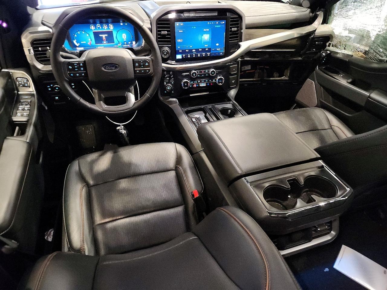 2025 FORD F150 LARIAT photo 8