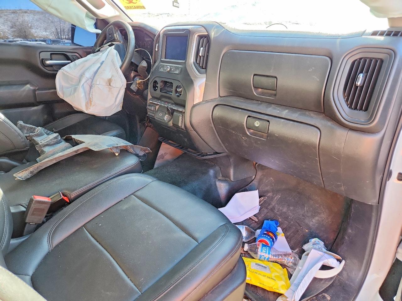 2020 CHEVROLET SILVERADO K1500 photo 8