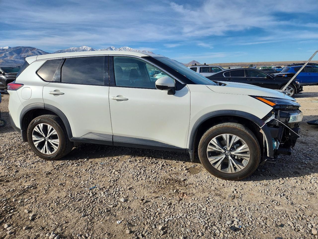 2021 NISSAN ROGUE SV photo 10