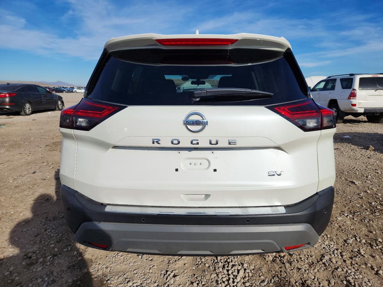 2021 NISSAN ROGUE SV photo 16