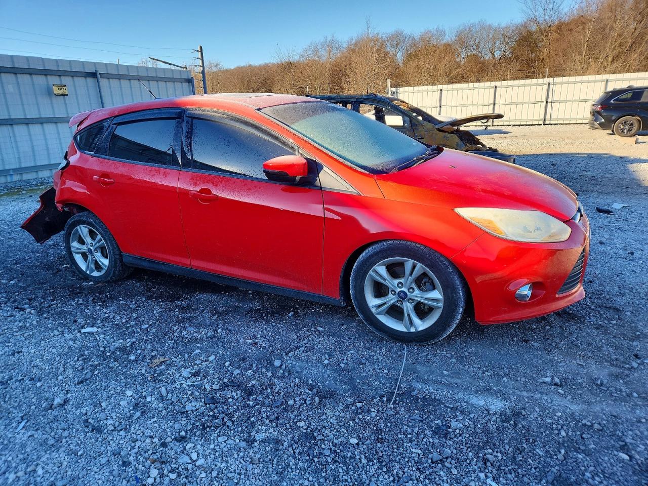 2014 FORD FOCUS SE photo 4