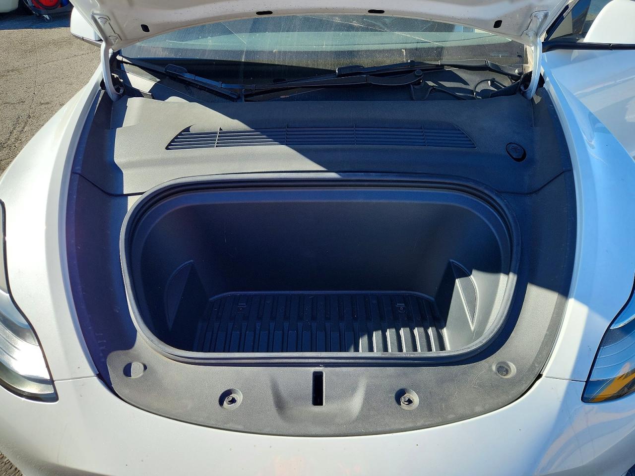 2021 TESLA MODEL Y photo 11