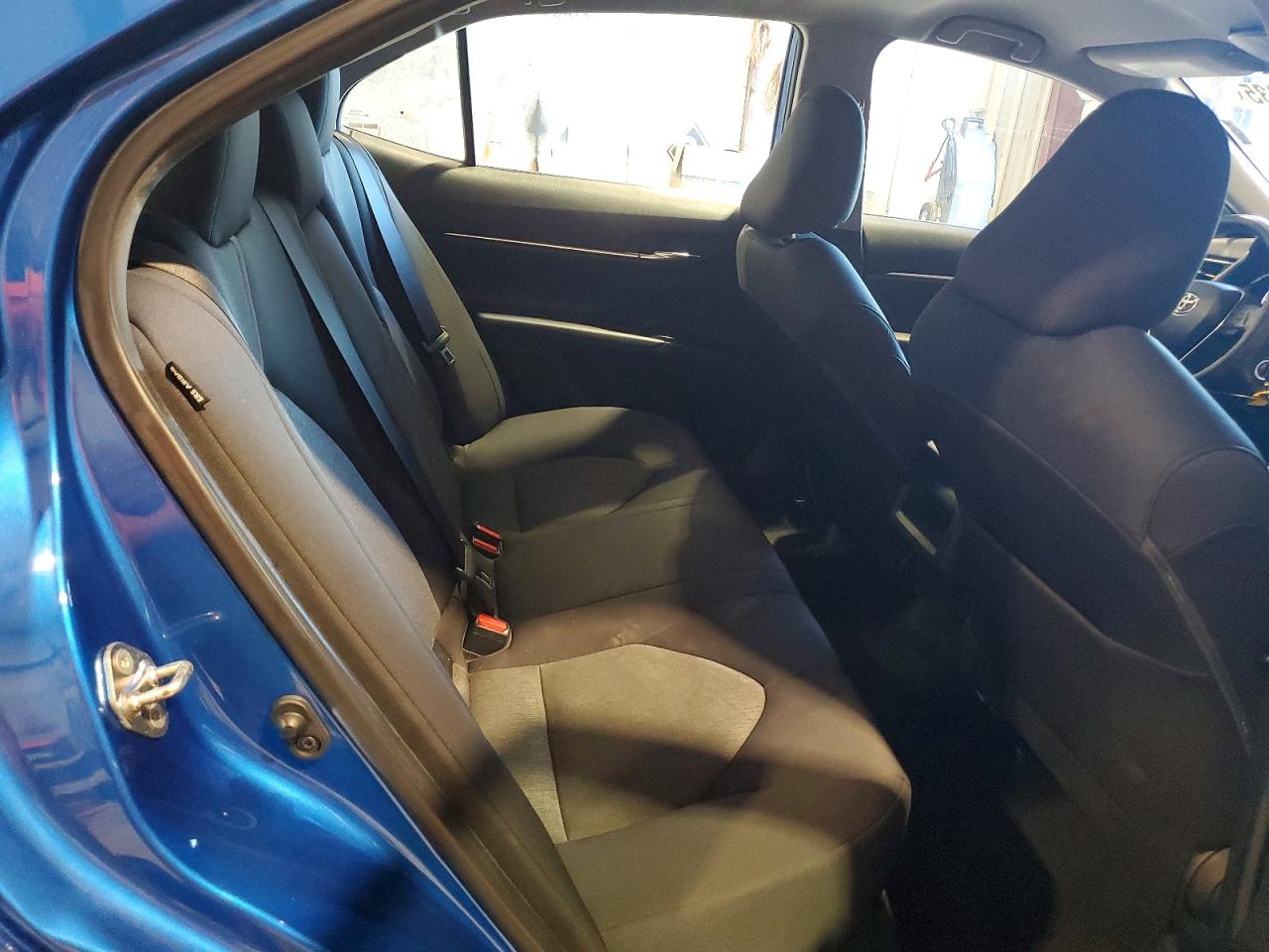 2019 TOYOTA CAMRY L photo 28