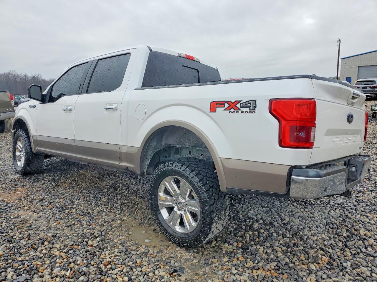 2018 FORD F150 photo 2