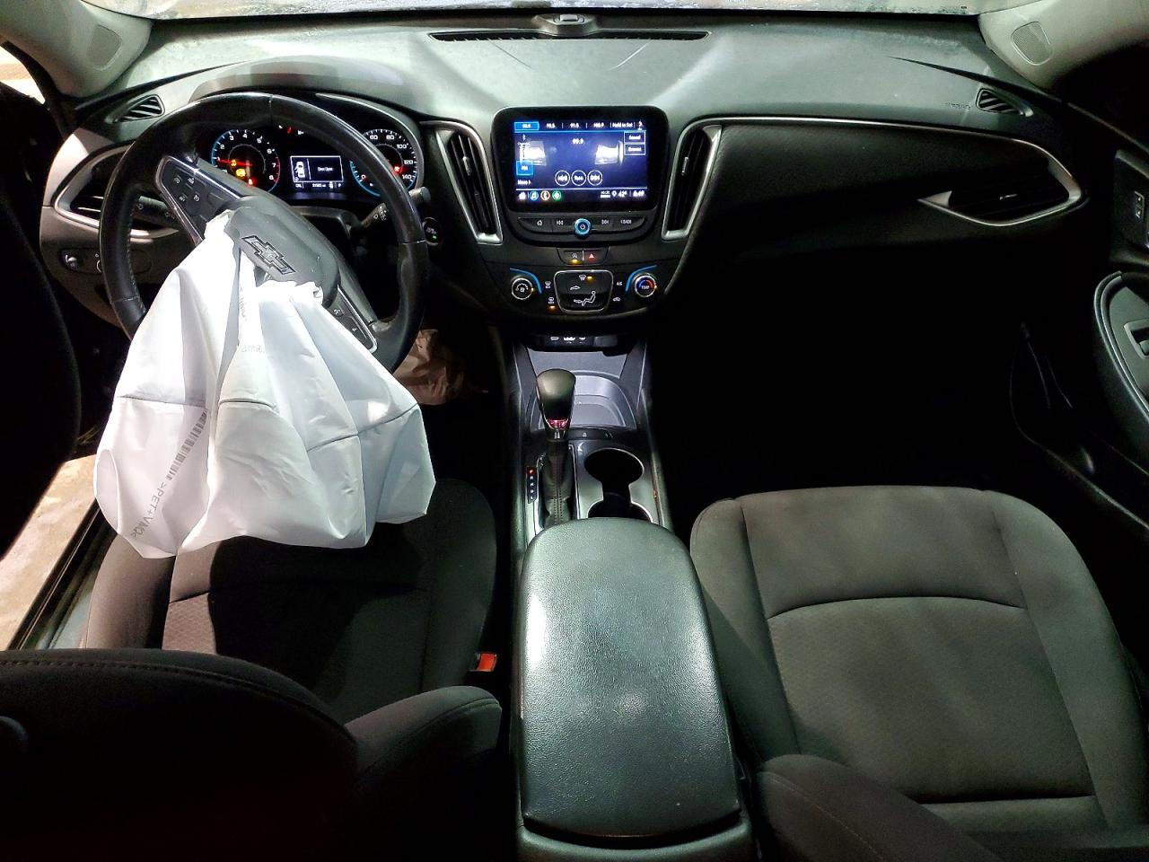 2022 CHEVROLET MALIBU RS photo 15