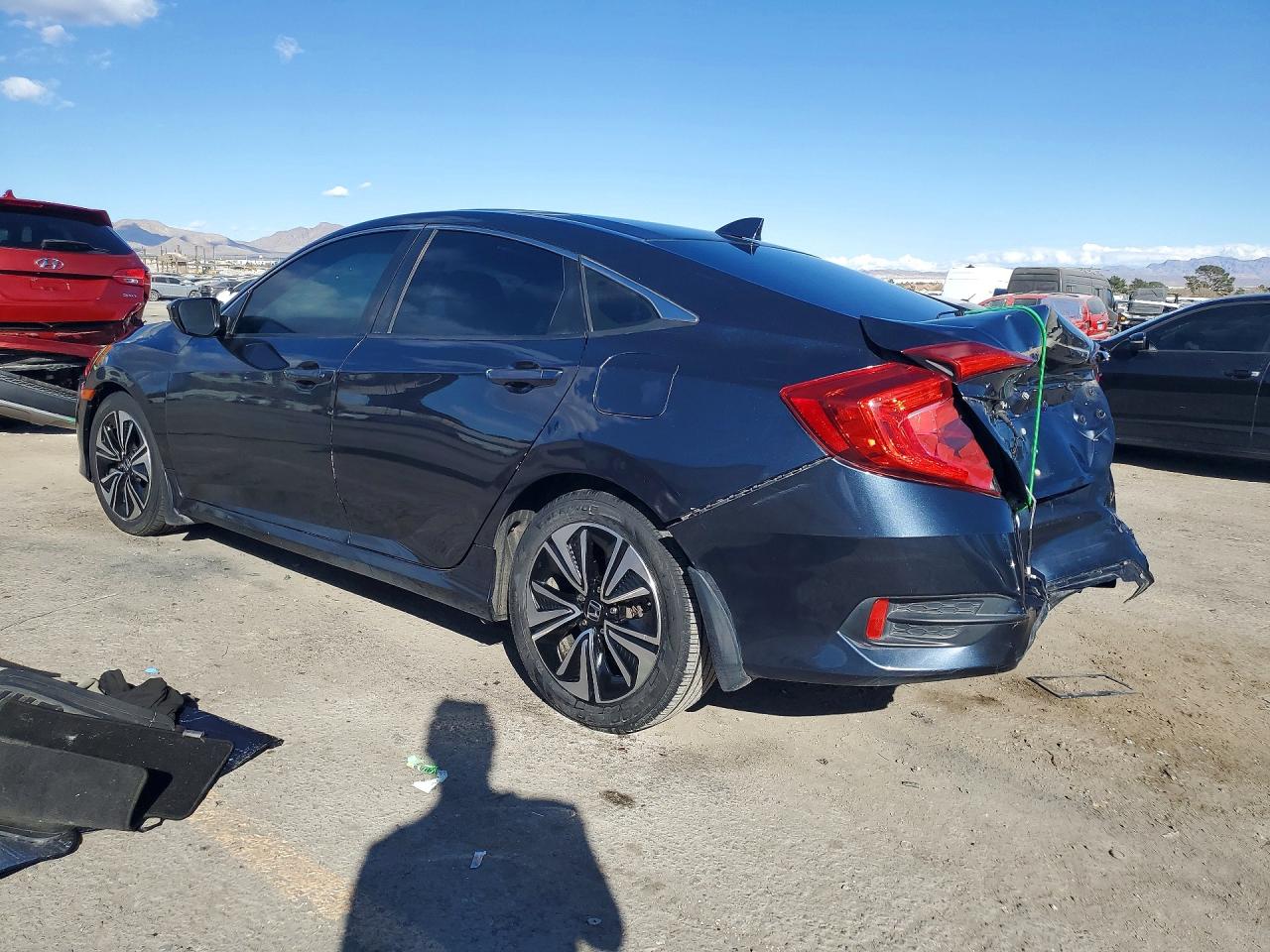 2016 HONDA CIVIC EX photo 3