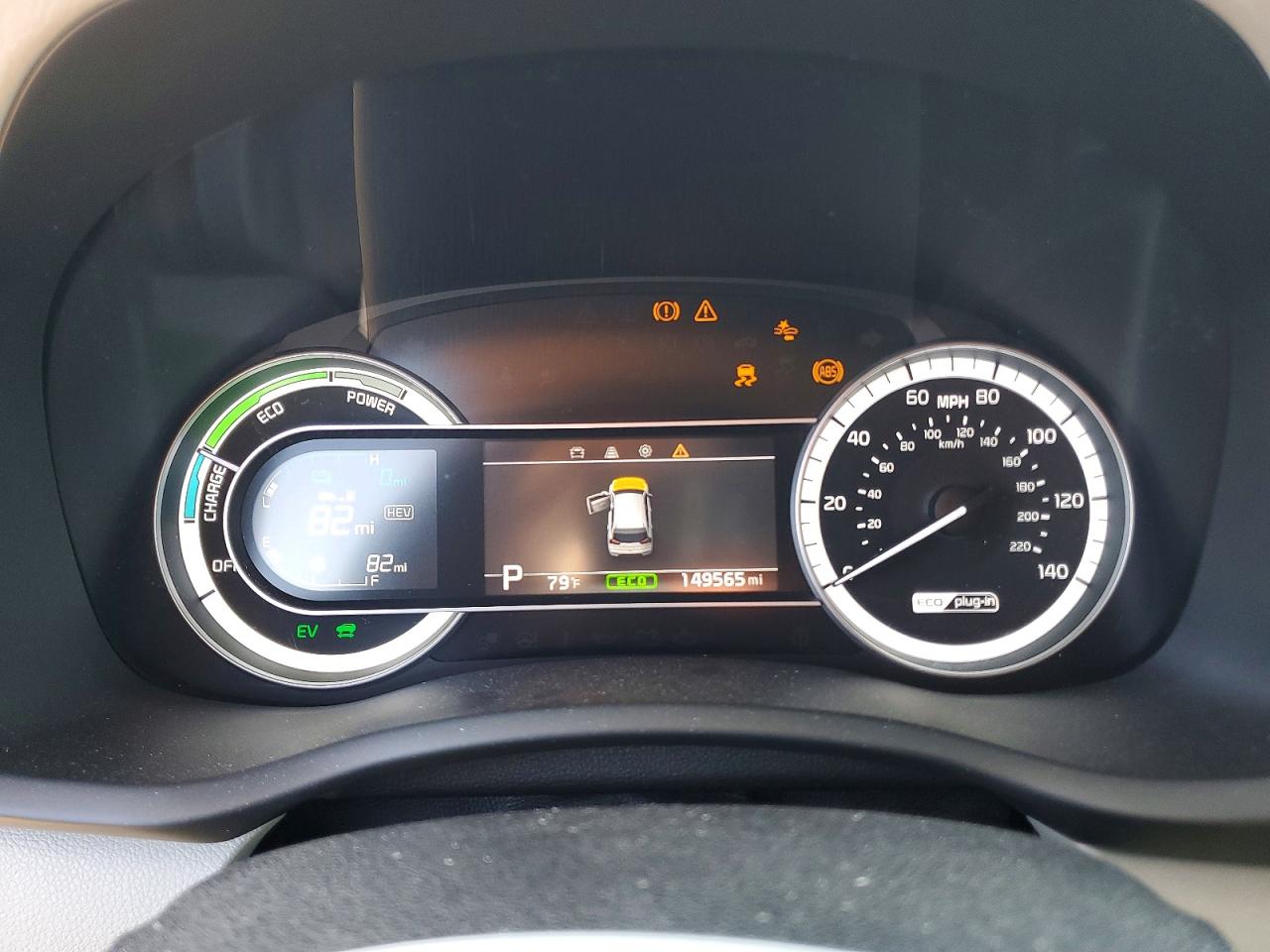 2018 KIA NIRO LX photo 9