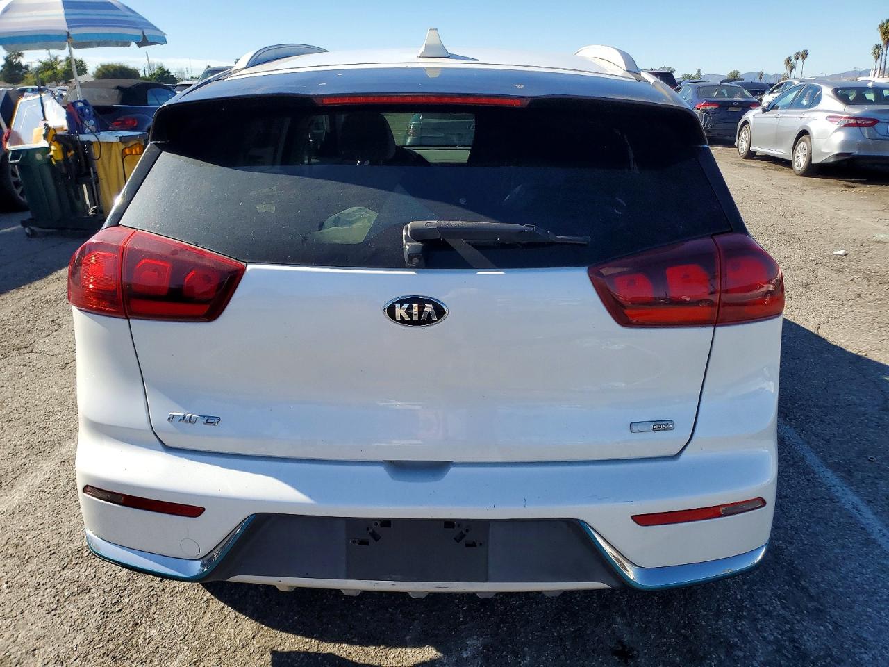 2018 KIA NIRO LX photo 6