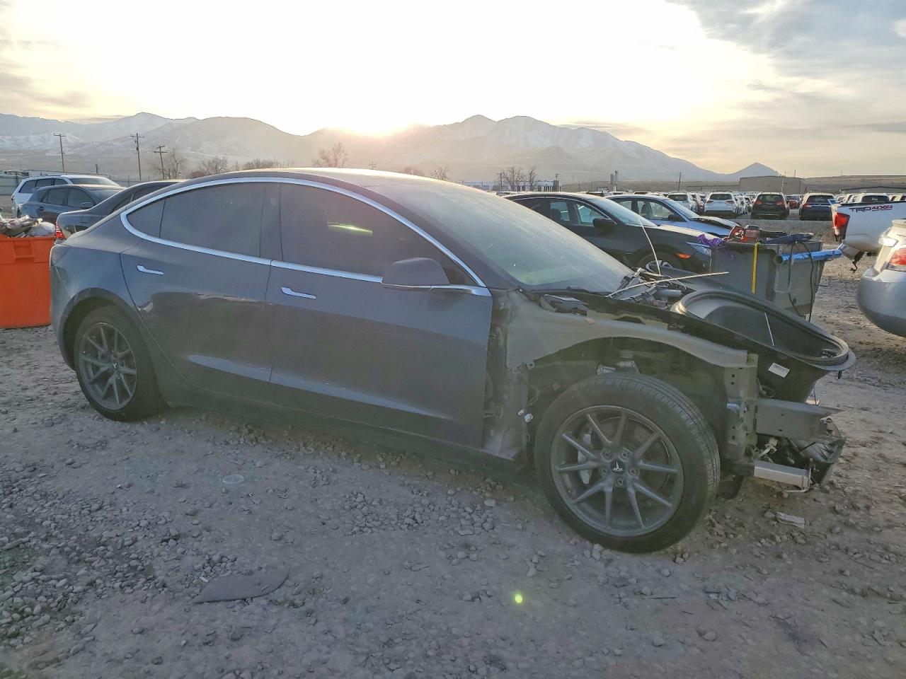 2019 TESLA MODEL 3 photo 7