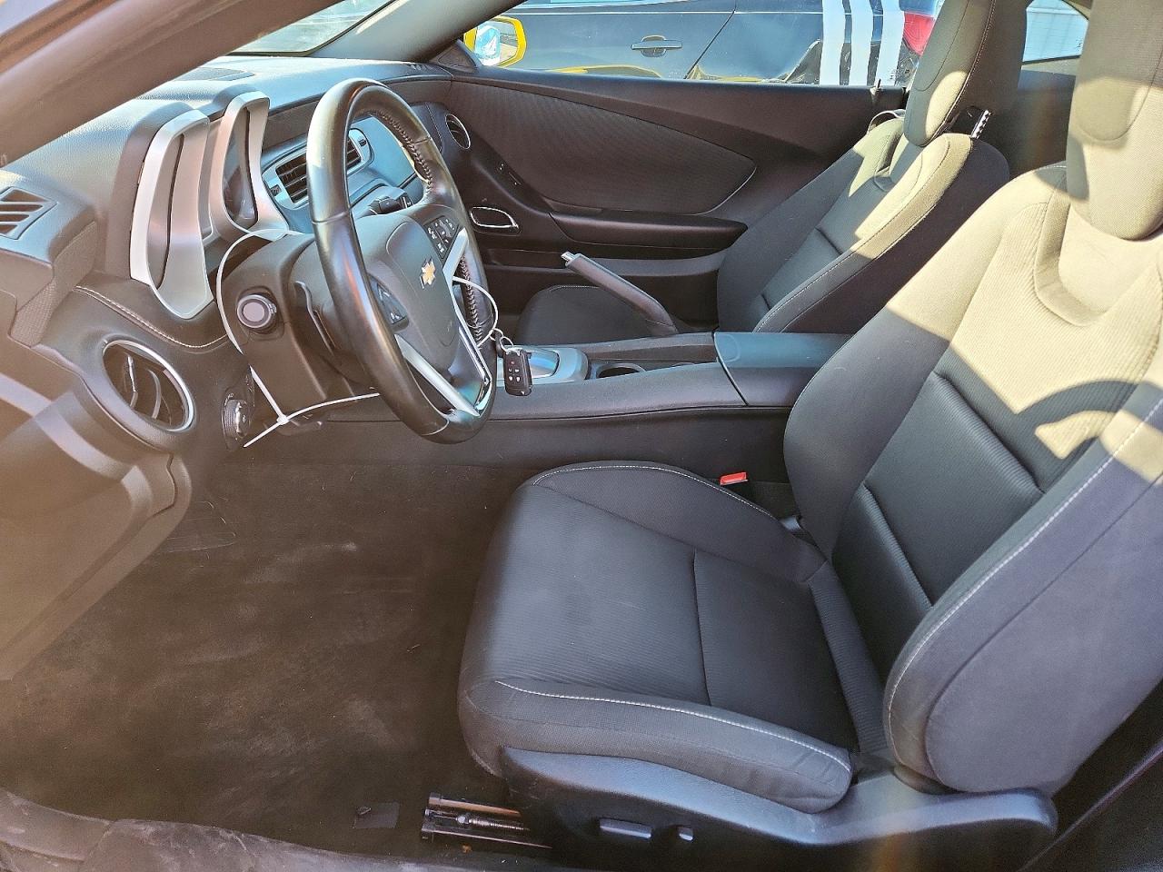 2015 CHEVROLET CAMARO LT photo 13