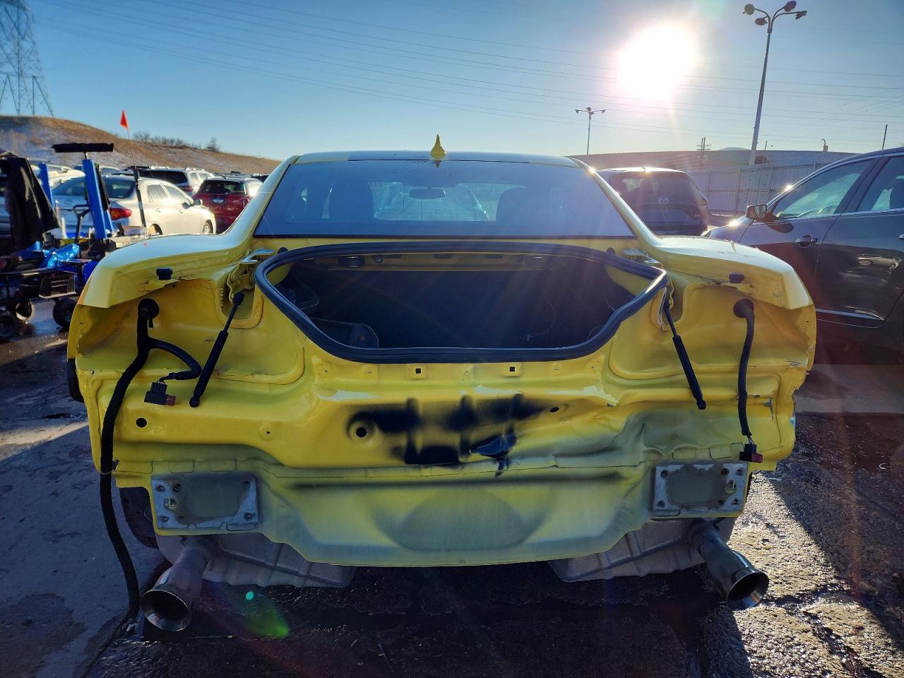 2015 CHEVROLET CAMARO LT photo 11