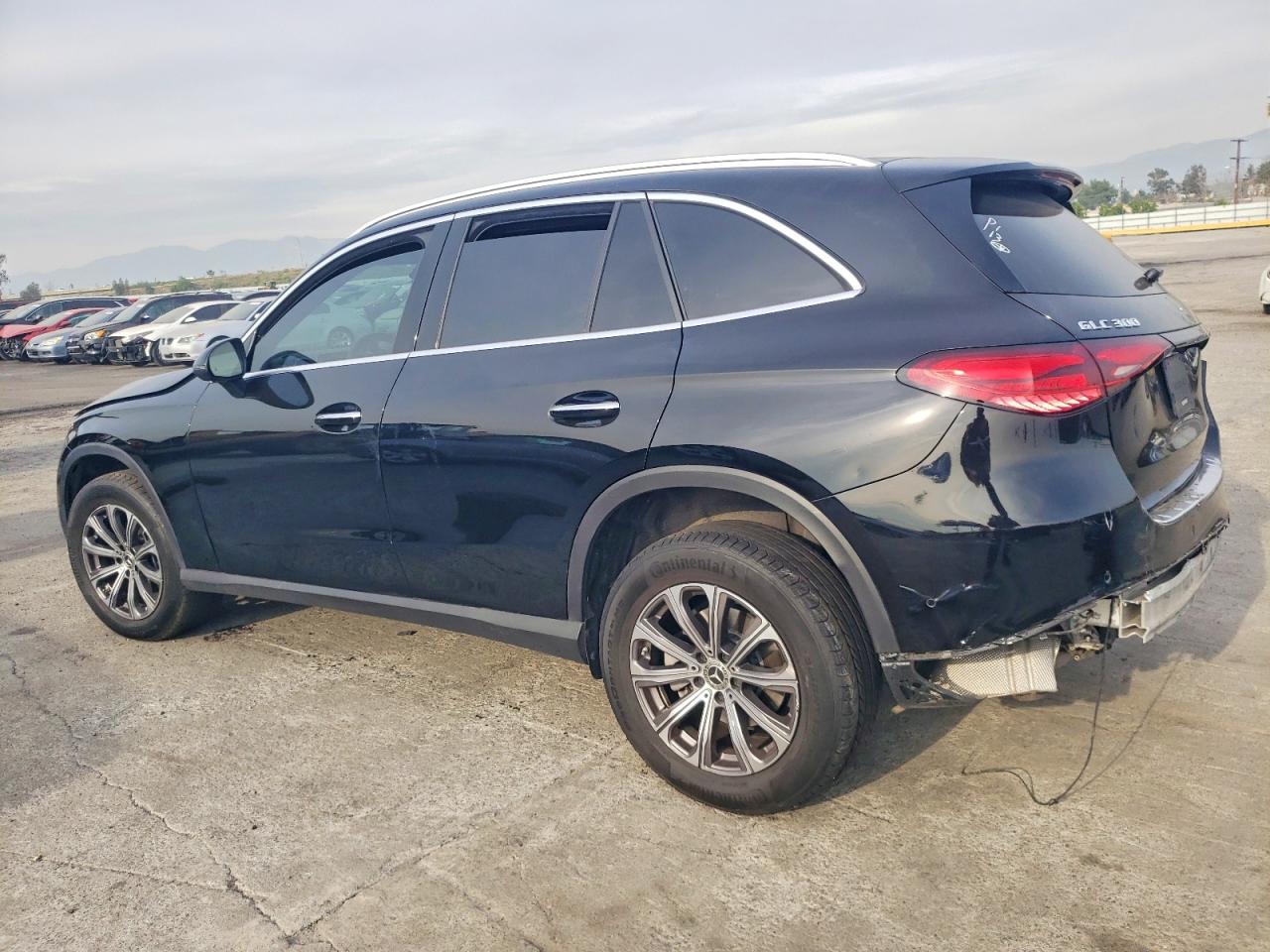 2023 MERCEDES-BENZ GLC 300 4MATIC photo 2