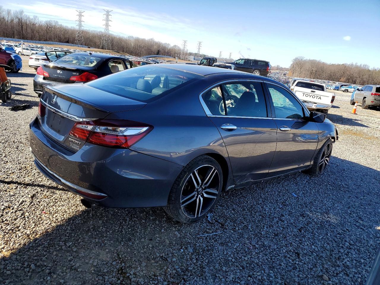 2017 HONDA ACCORD SPORT photo 7