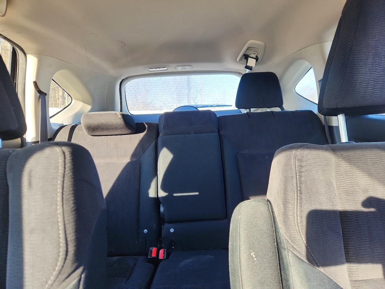 2013 HONDA CR-V LX photo 19