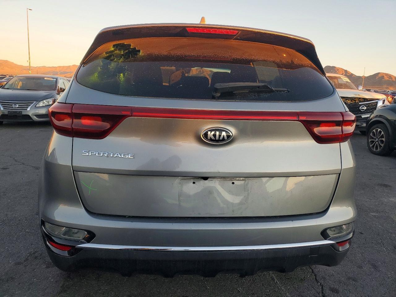 2021 KIA SPORTAGE LX photo 6