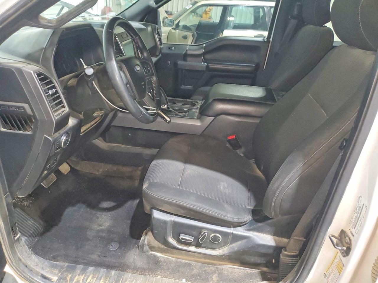 2017 FORD F150 SUPERCREW photo 7