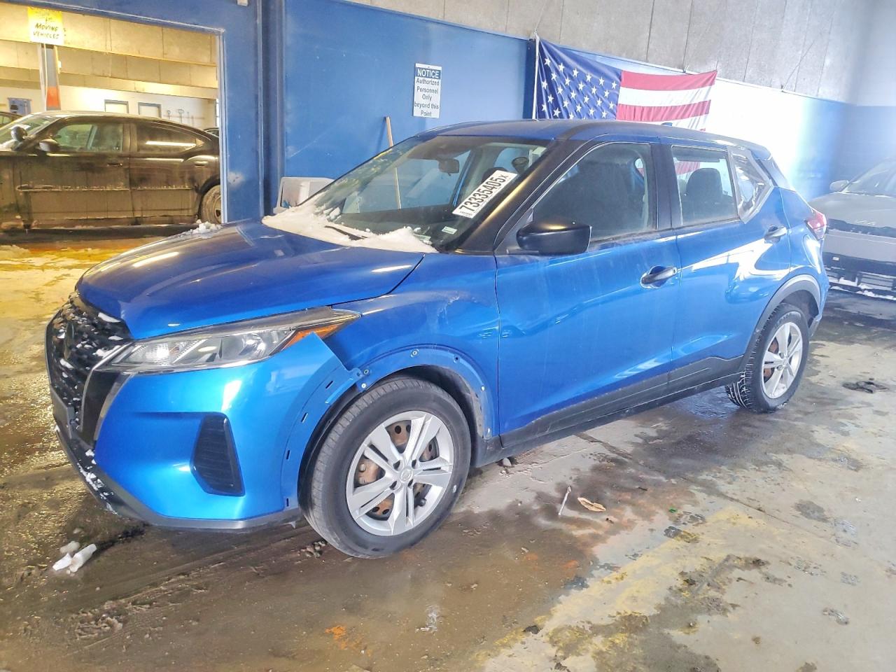 2021 NISSAN KICKS