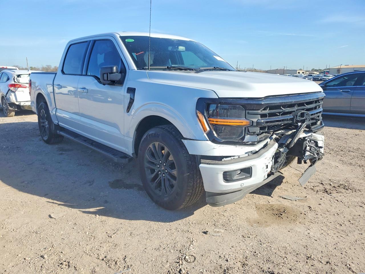 2025 FORD F150 XLT photo 7