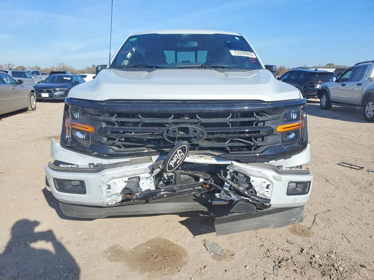 2025 FORD F150 XLT photo 9