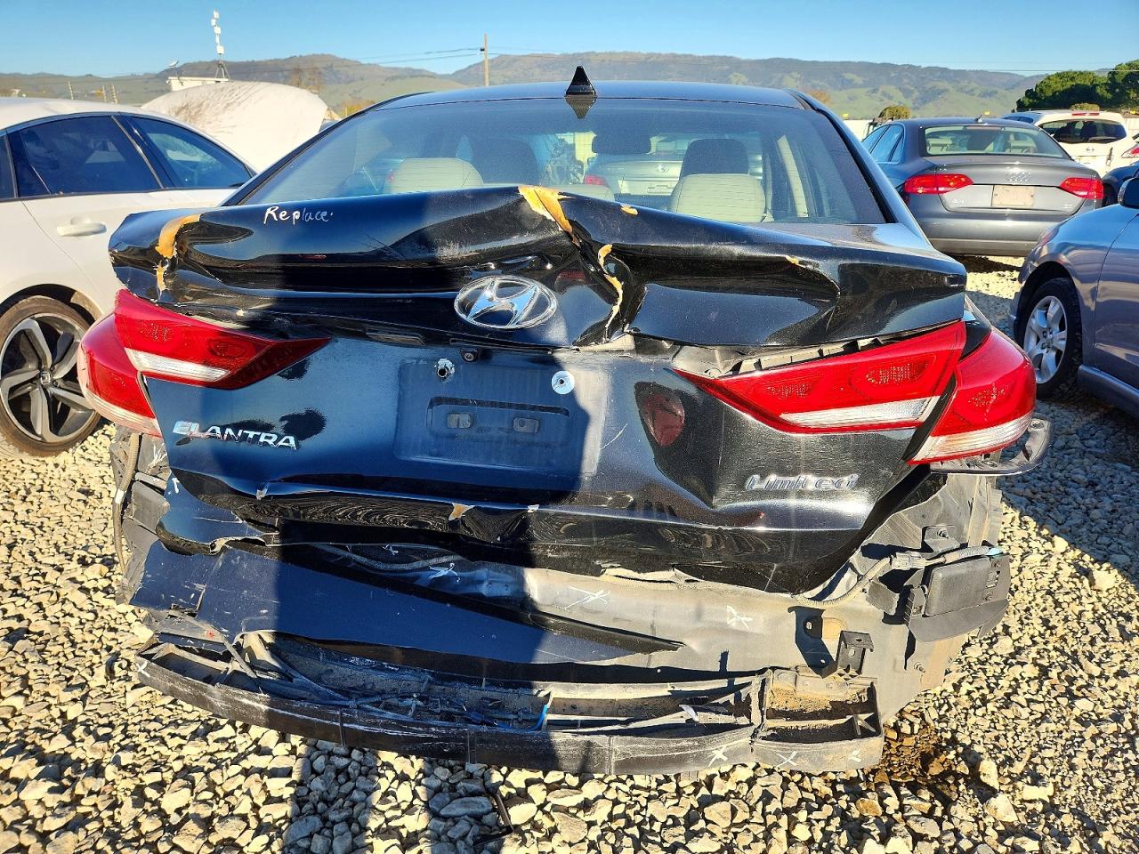 2017 HYUNDAI ELANTRA LIMITED photo 16