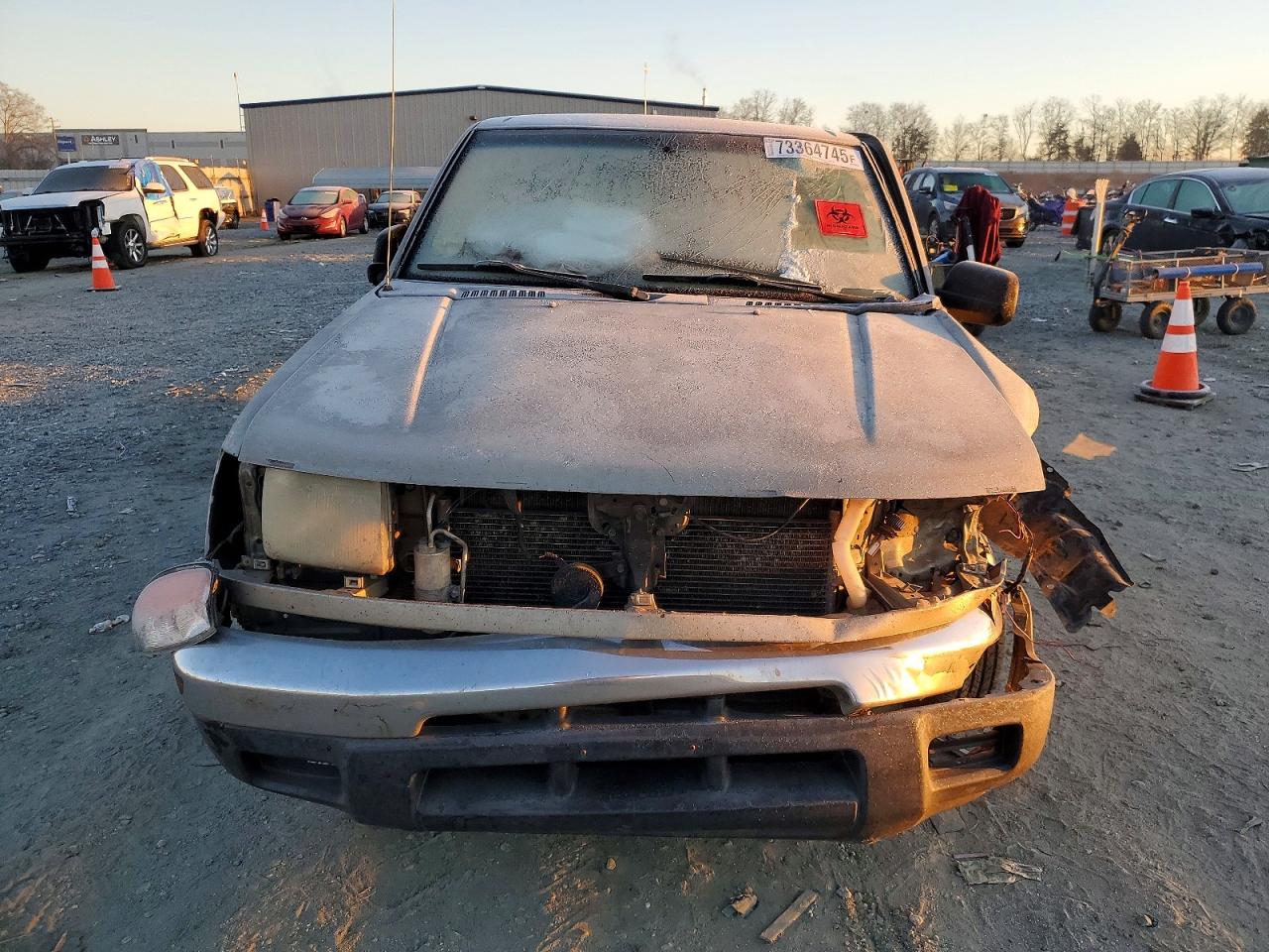 2000 NISSAN FRONTIER KING CAB XE photo 9