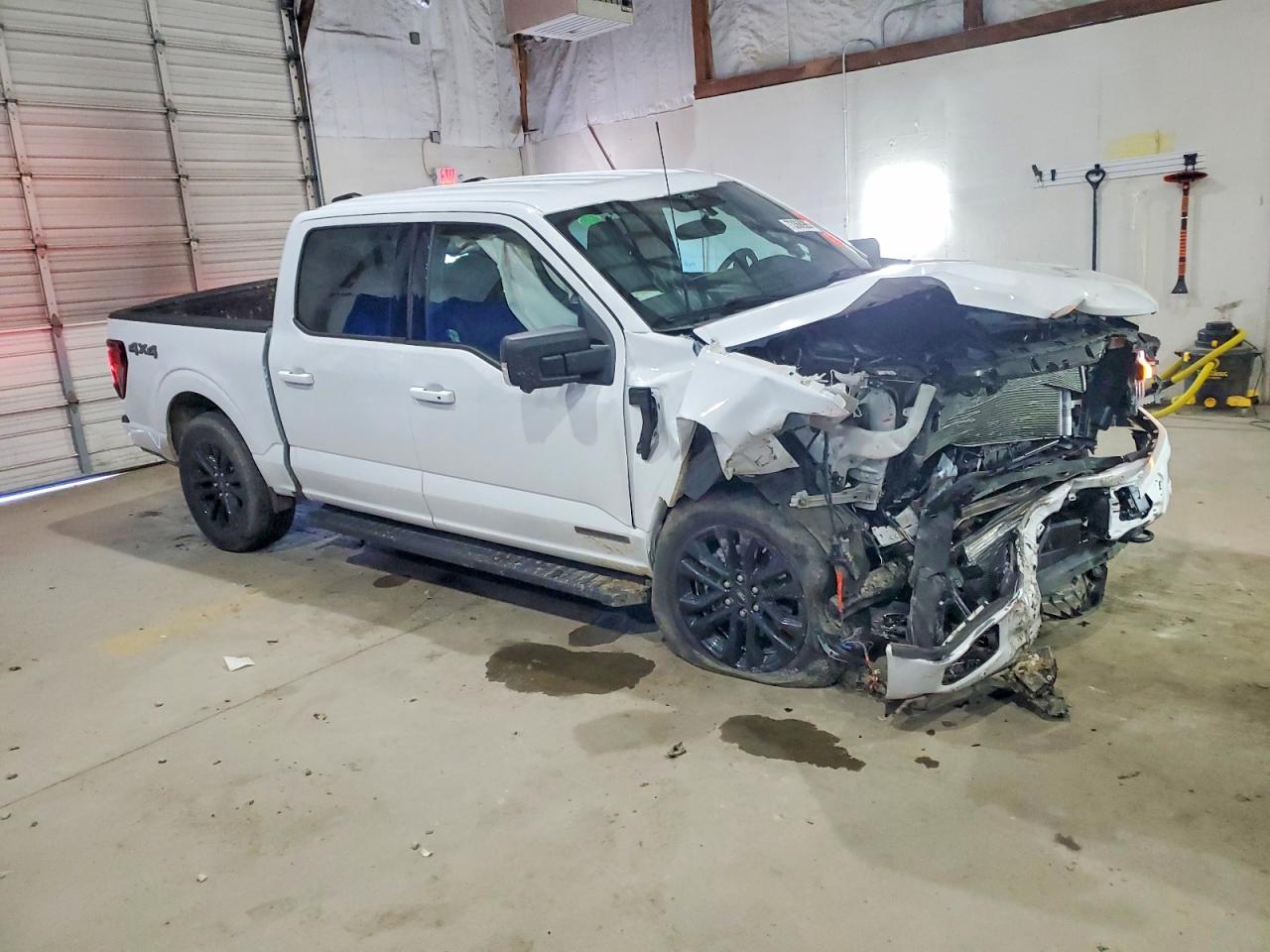 2024 FORD F150 XLT photo 4