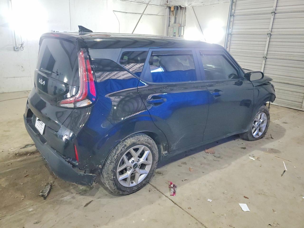 2024 KIA SOUL LX photo 5